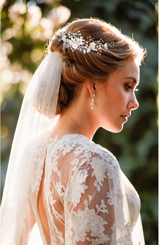 CALYPSO Ivory Bridal Veil with Hairpiece – Handmade Wedding Hair Accessory by TopGracia