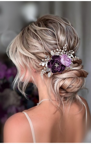 HECATE Elegance in Purple: Handcrafted Lilac Wedding Hair Comb