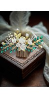 XANTHE Emerald Green Bridal Hair Comb – Handmade Wedding Hairpiece with Crystals & Pearls XANTHE Emerald Green Bridal Hair Comb – Handmade Wedding Hairpiece with Crystals & Pearls