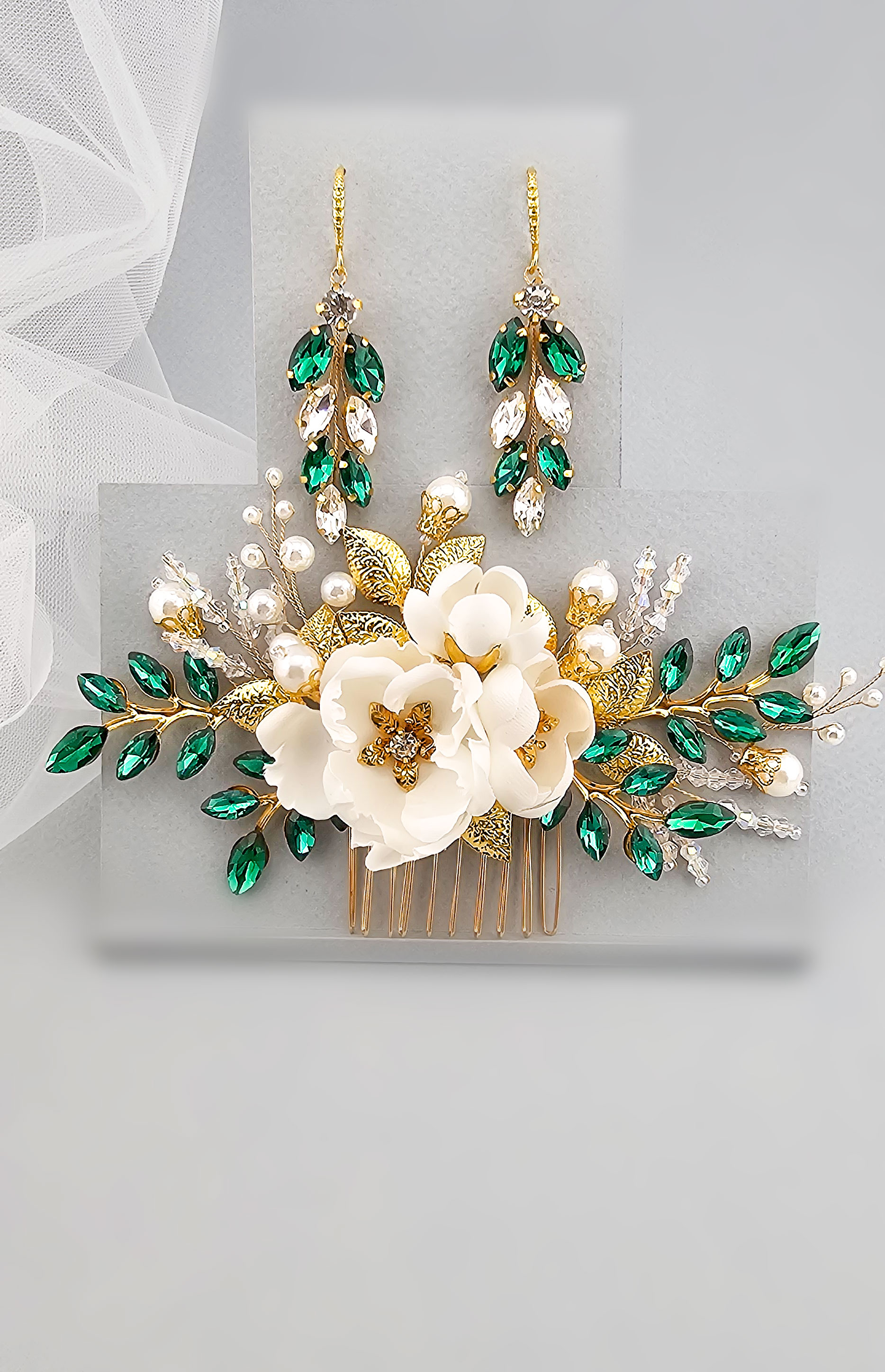 emerald-green-wedding-flower-hair-comb-with-crystal-earrings-for-bohemian-brides