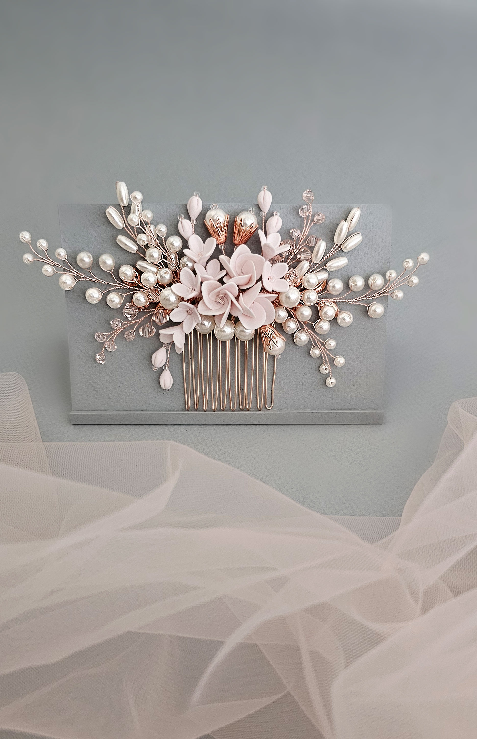 rose-gold-blush-wedding-hair-comb-for-blush-bride