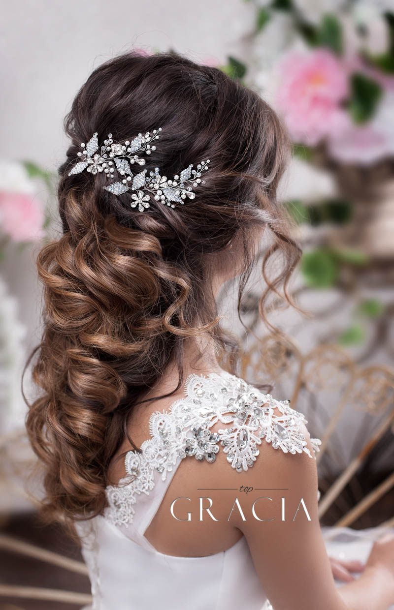 winter_wedding_crystal_hairpins