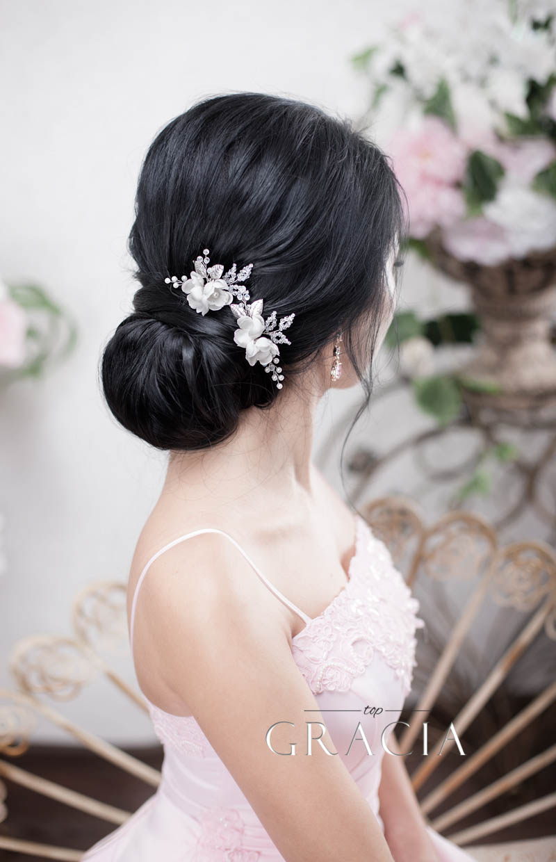 headpiece_your_bridal_hair_half_up_half_down_style_with_wedding_hair_pins