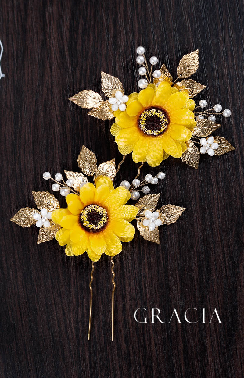 sunflower_wedding_image_ideas_with_fall_hair_accessories_simply_beautiful_by_TopGracia
