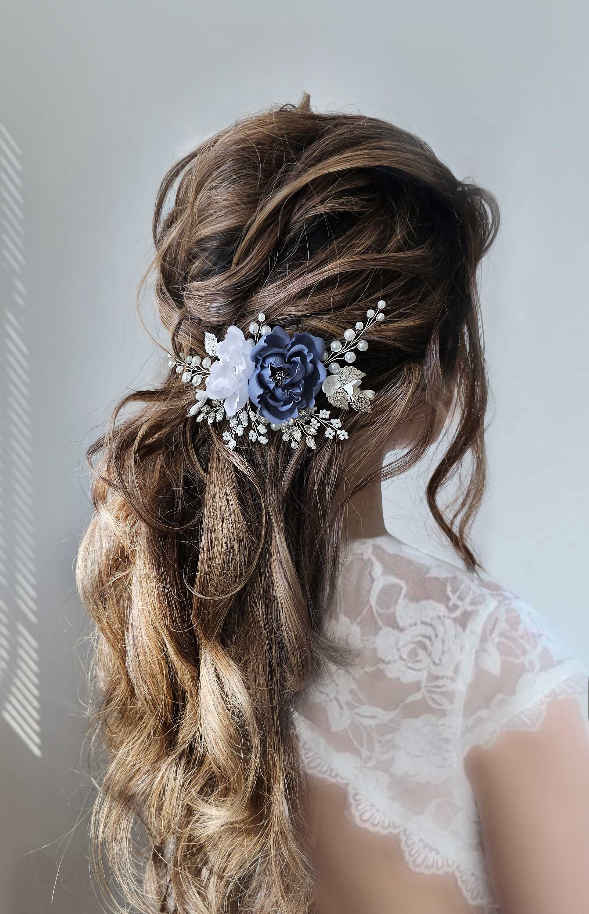 Dusty_blue_bridai_hair_comb